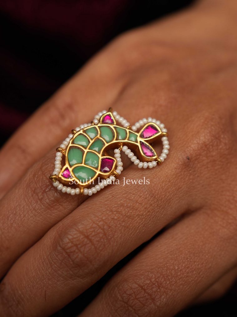 Charming Polki Ring in Fish Motif With Pearls