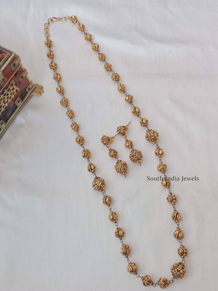 Long Antique Gold Bead Haram