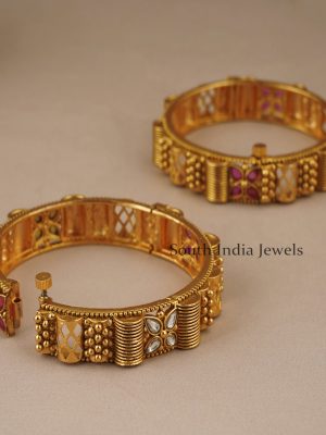 Ravishing Openable Stone Bangle Set