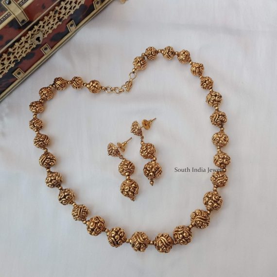 Short Antique Gold Bead Necklace - South India Jewels