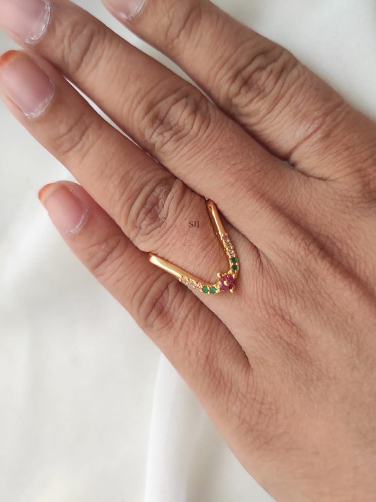 U Shaped Nelli Finger Ring