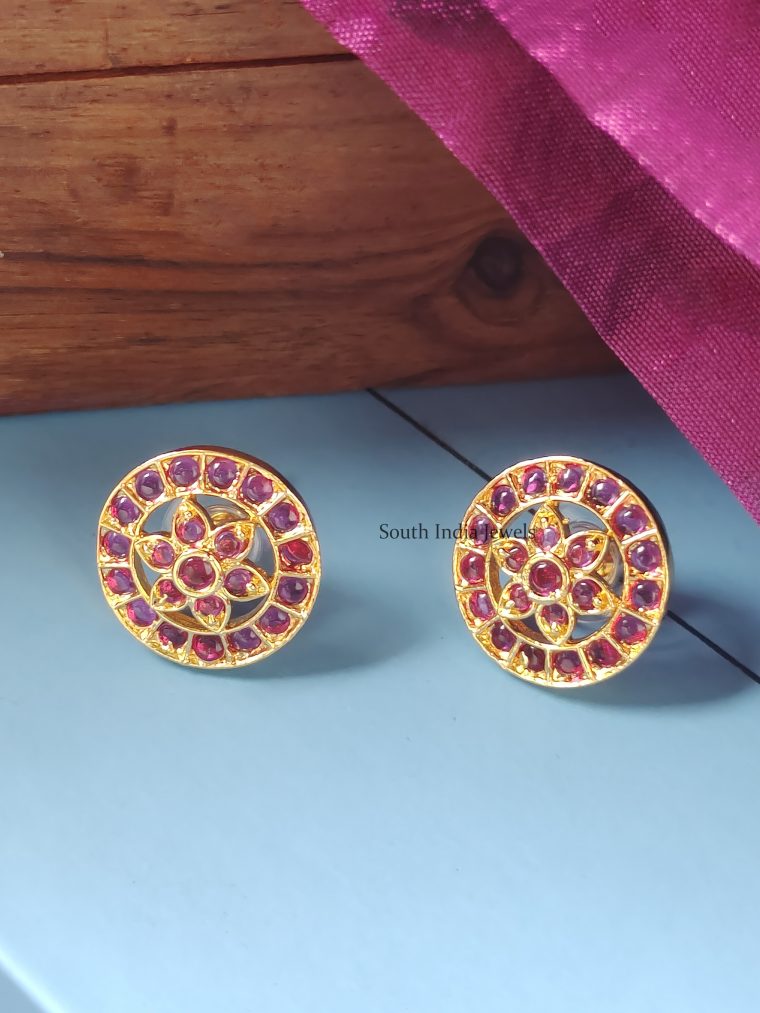 Traditional Kemp Round Earrings