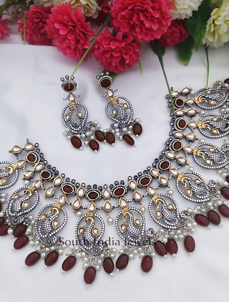 Amazing Black Polish Necklace Set