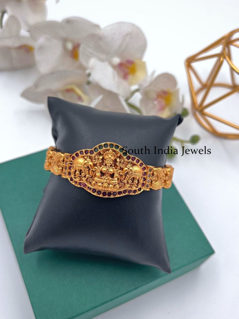 Astonishing Nagas Lakshmi Kada Bangle