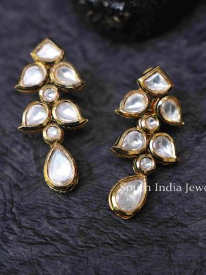 Beautiful Leaf Kundan Earrings