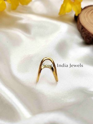 Charming Gold Look Plain Vangi Finger Ring