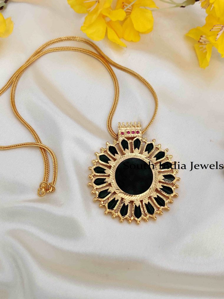 Charming Kerala Style Nagapadam Pendant Chain