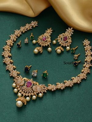 Elegant Changeable Bunchy Peacock Necklace Set