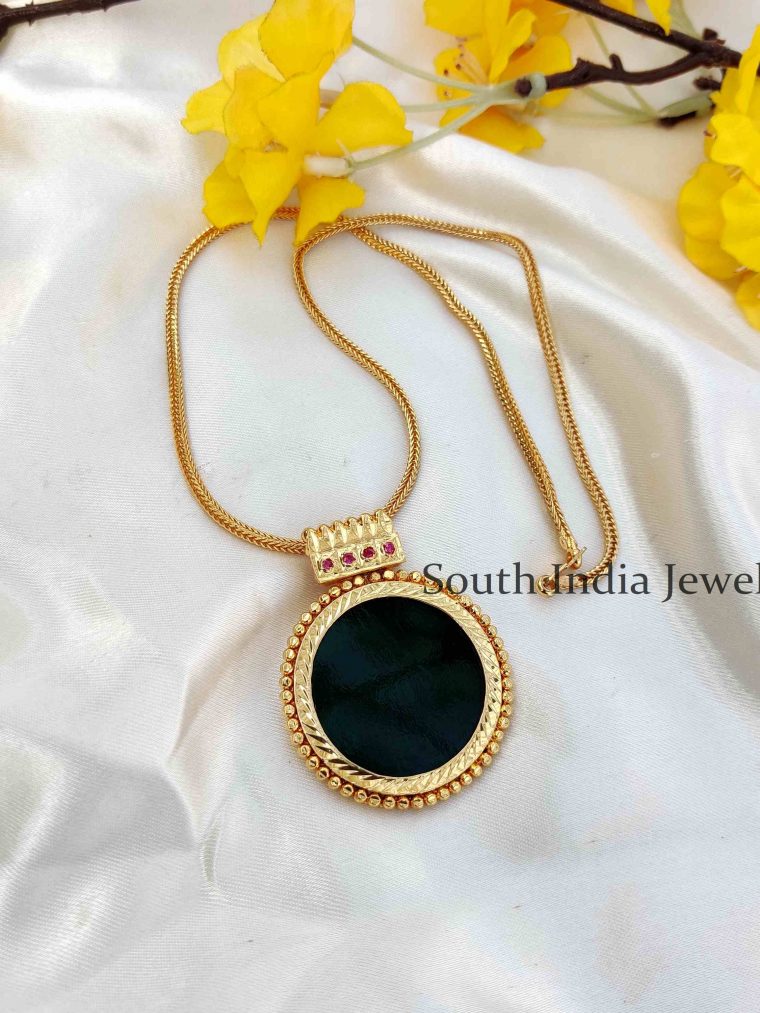 Gorgeous Kerala Palakka Medium Round Pendant Chain