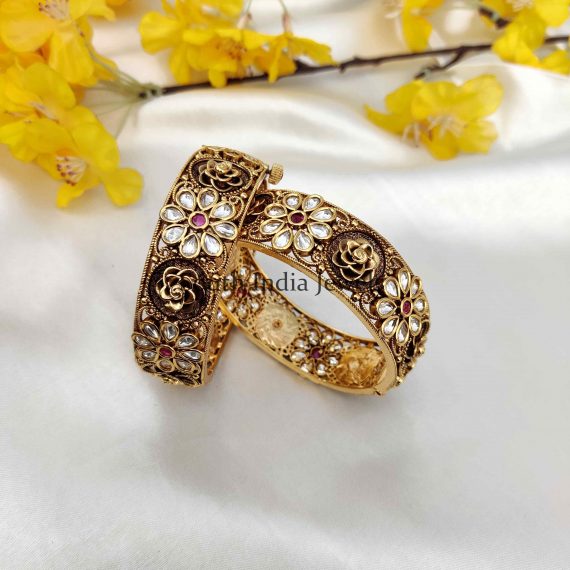 Traditionally Heavily Carved And Crafted Floral Design Openable Bangle
