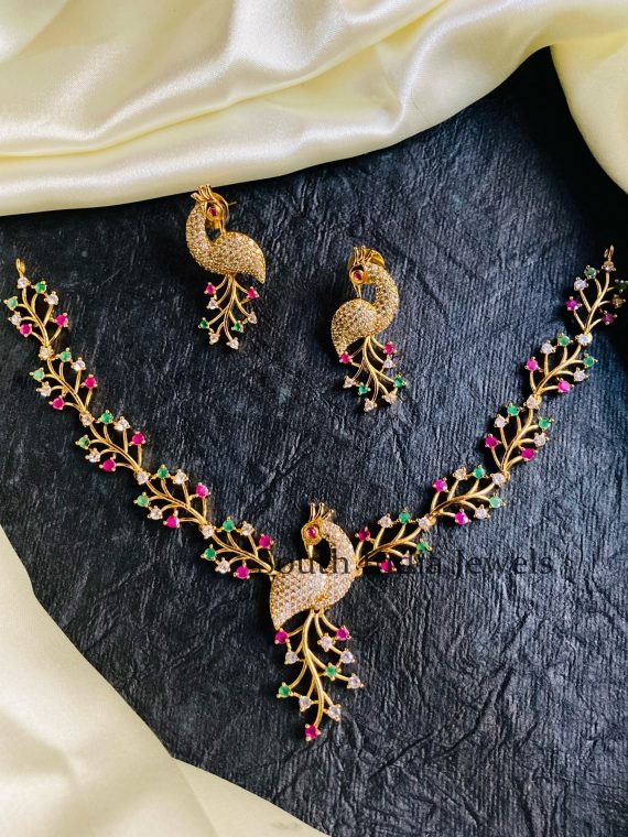 Stunning Mayil Iragu Anikalan Peacock Motive Necklace