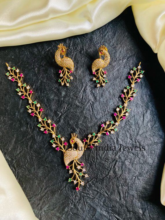Stunning Mayil Iragu Anikalan Peacock Motive Necklace