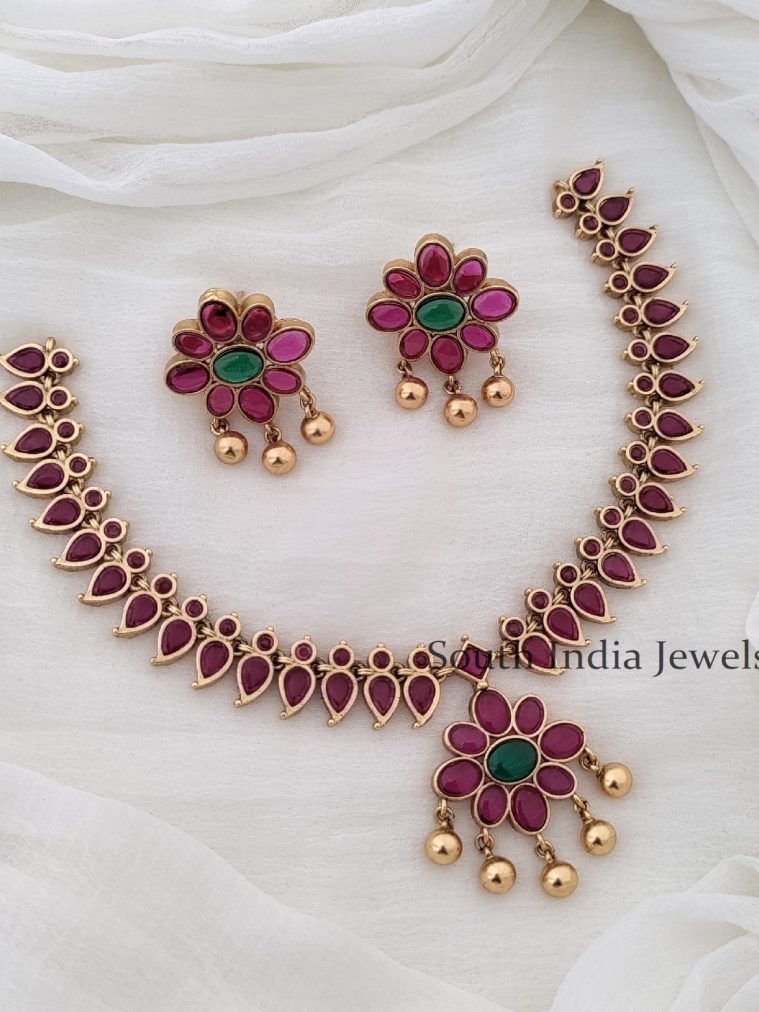 Traditional Mango Design Stones Necklace