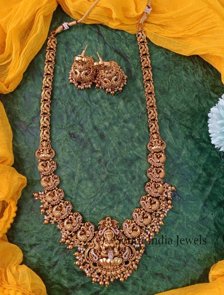 Astonishing Bridal Lakshmi Haram With Jhumkas