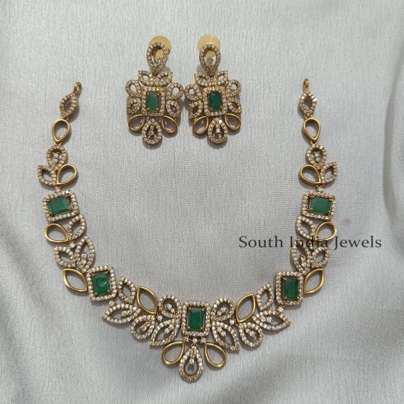 Classic Bridal Necklace with Earrings 02
