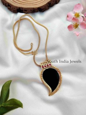 Dazzling Mango Palakka Pendant Chain