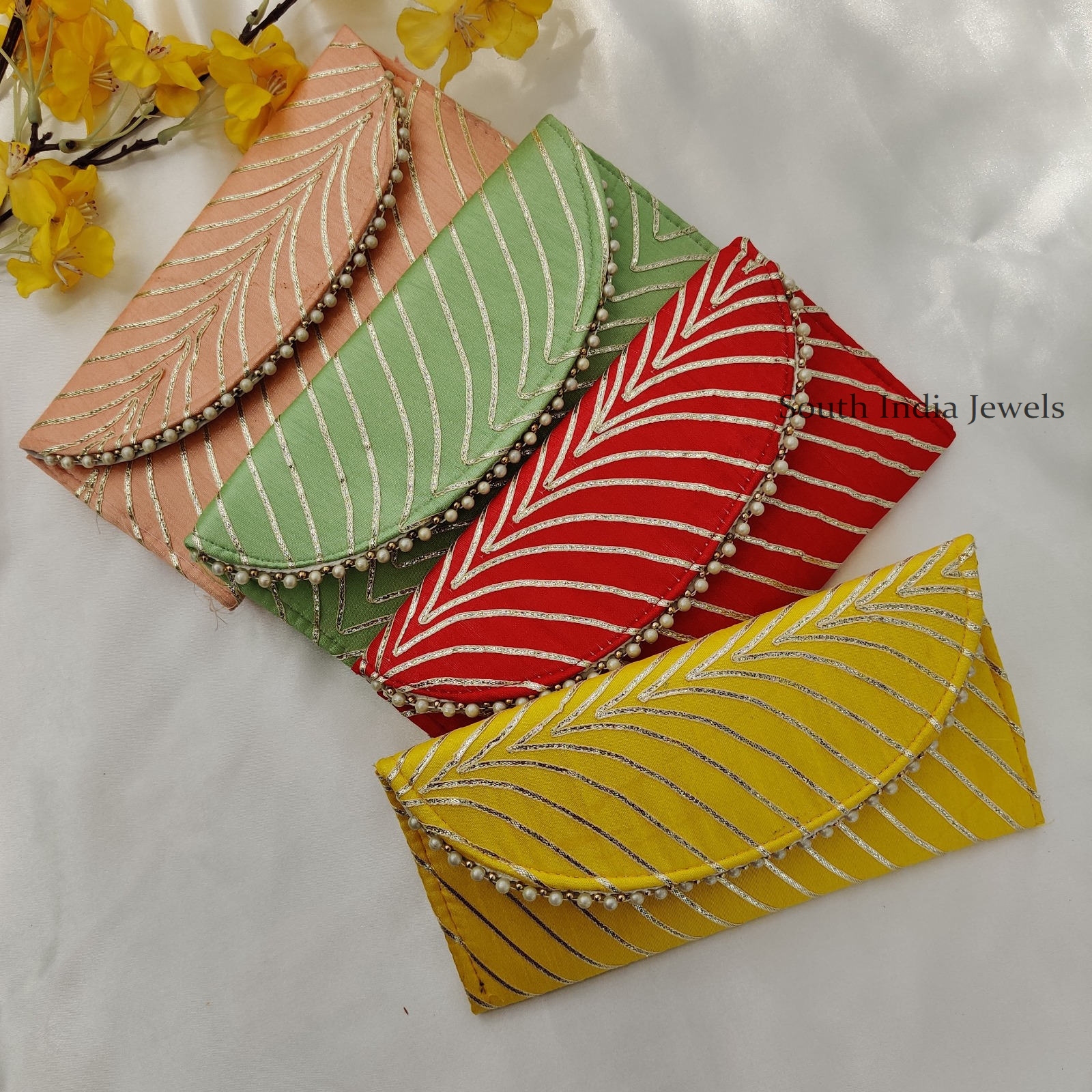 Golden Lace Type Assorted Colour Purse for Return Gift
