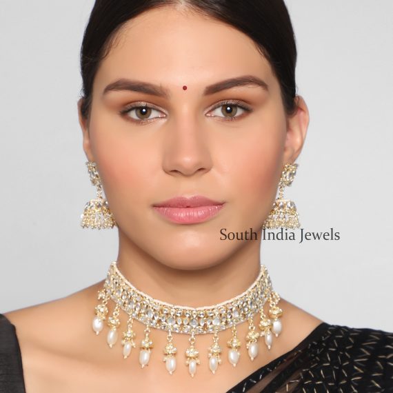 Gorgeous And Handcrafted Kundan Necklace Set