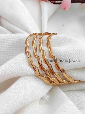 Sparkling Gold Look Kids Bangle