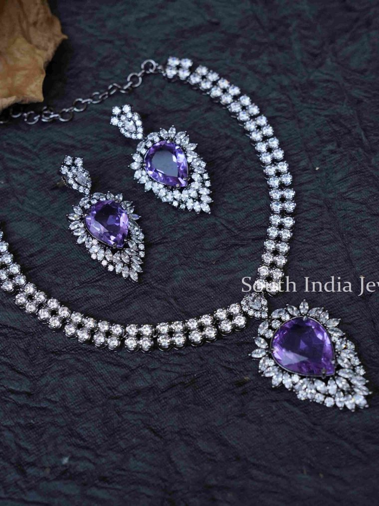 Stunning Lilac Zircon Necklace Set