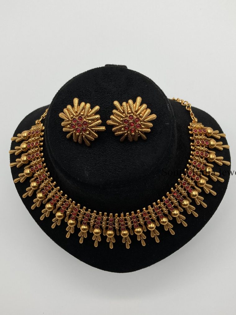 Traditional Kerala Kemp Necklace