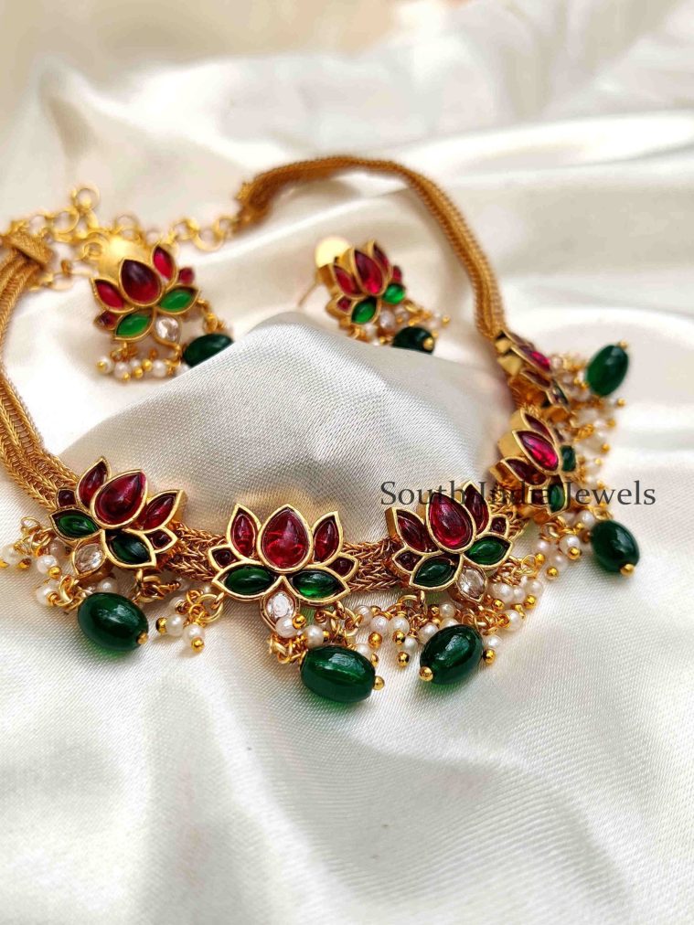 Unique Lotus Design Necklace With Green Beads Hangings