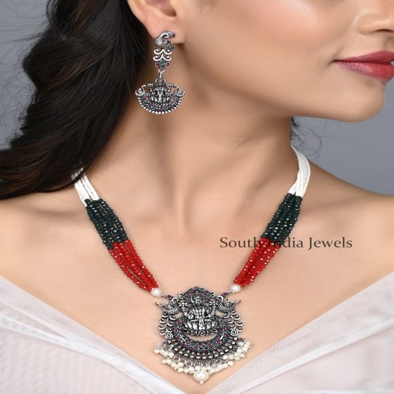 Wonderful Germal Silver Handcrafted Divine Lakshmi with Red Green Beaded Necklace Set02