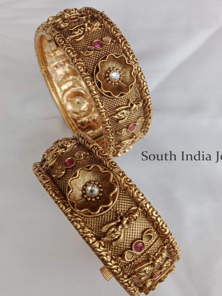 Amazing Krishna Antique Bangles