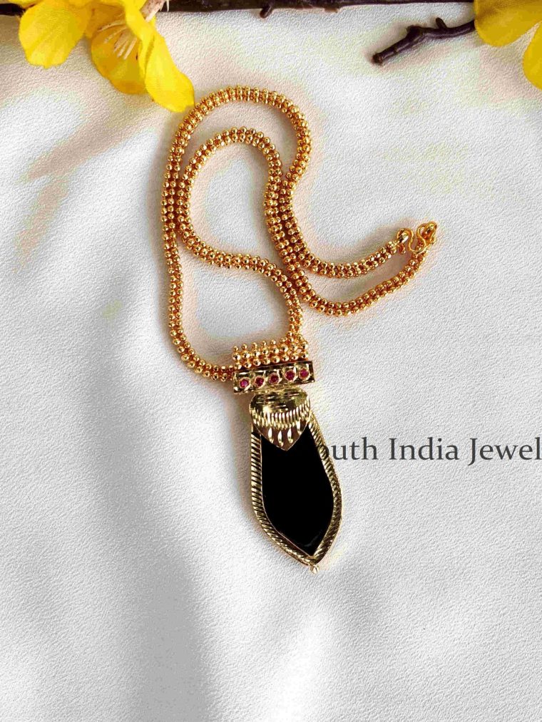 Amazing Nagapadam Pendant Chain