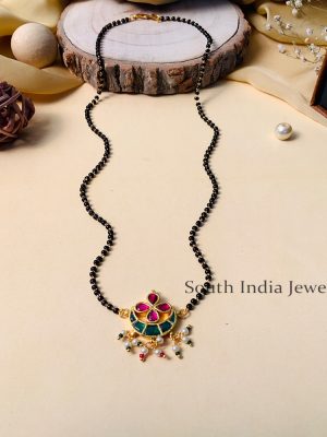 Exquisite Multicolour Pachi Kundan Jadtar Mangalsutra