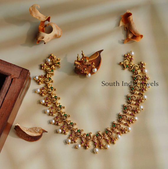 Exquisite Pearl Drop Necklace Set