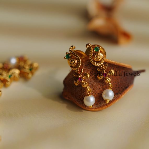 Exquisite Pearl Drop Necklace Set