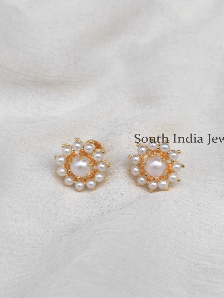Fantastic Round Pearls Studs