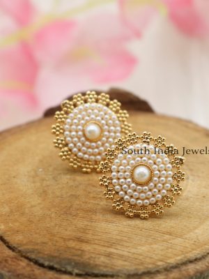 Stunning Round Studs