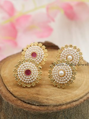 Stunning Round Studs