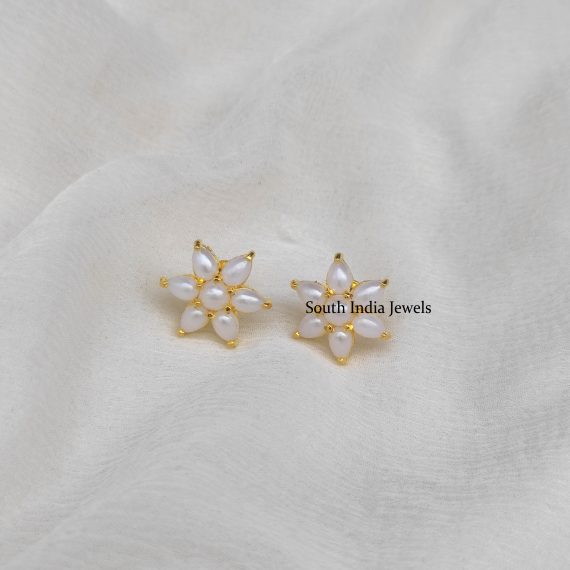 Trendy Pearl Gold Plated Ear Studs