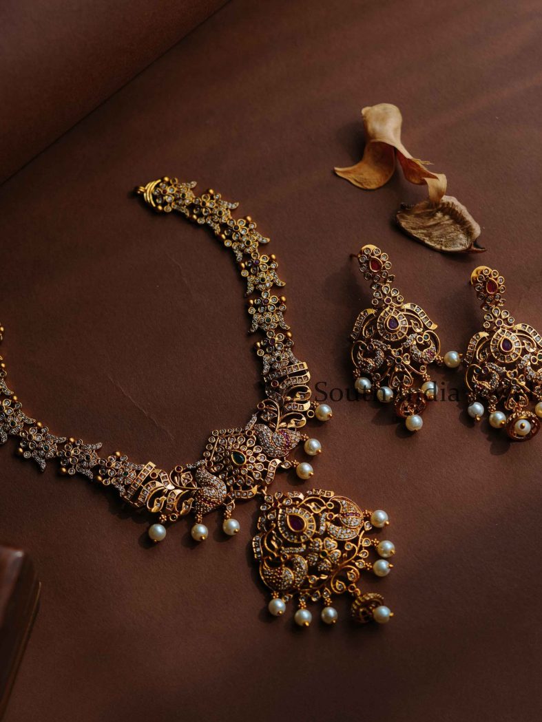 Vintage Necklace Set