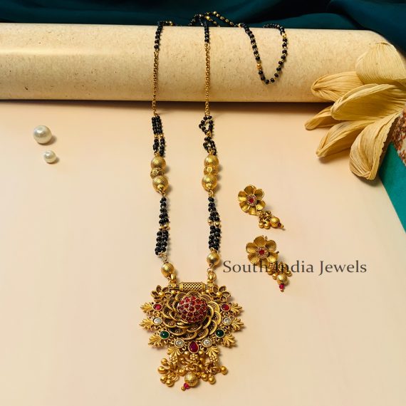 Wonderful Black Beaded & Antique Long South Indian Mangalsutra & With Pair of Earrings