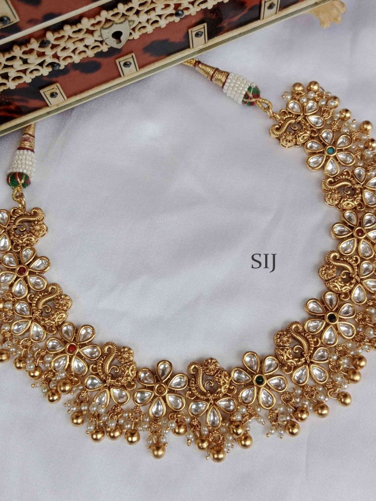Alluring Kundan And Peacock Neckset