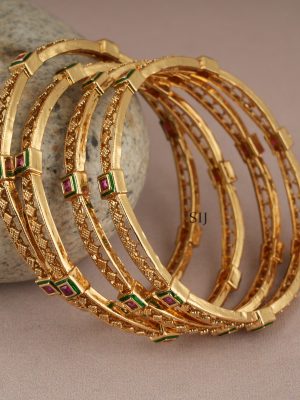 Astonishing Stone Studded Gold Plated Bangle Set (Set of 4)