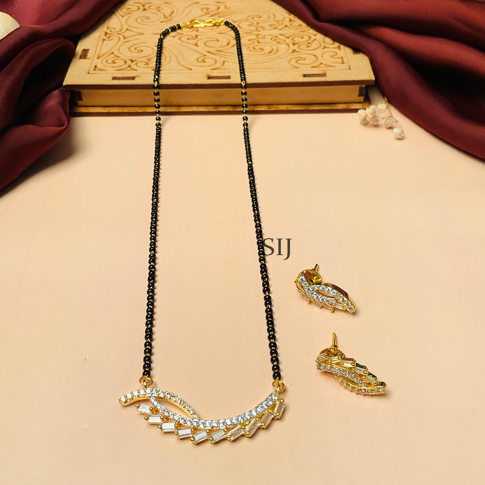 Exquisite Gold Plated Flower Mangalsutra With Pair Of Earrings