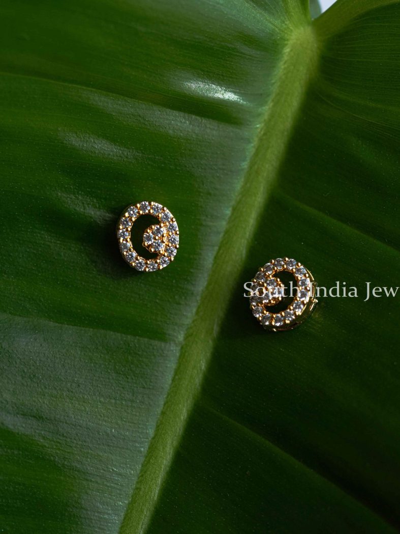 Gorgeous Oval Shaped Studs