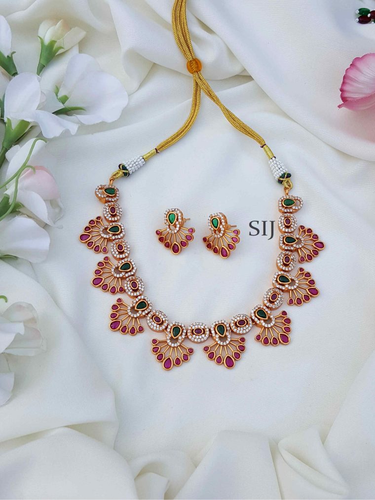 Marvelous Heritage Floral AD Stone Necklace - Pink