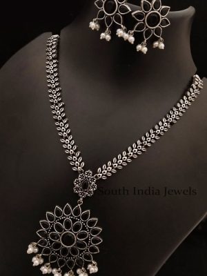 Stunning Leaf Chain Oxidised Necklace