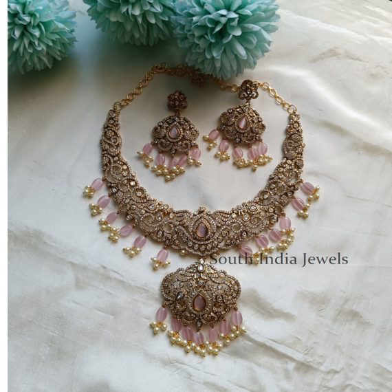 Wonderful Light Pink Victorian Necklace Set