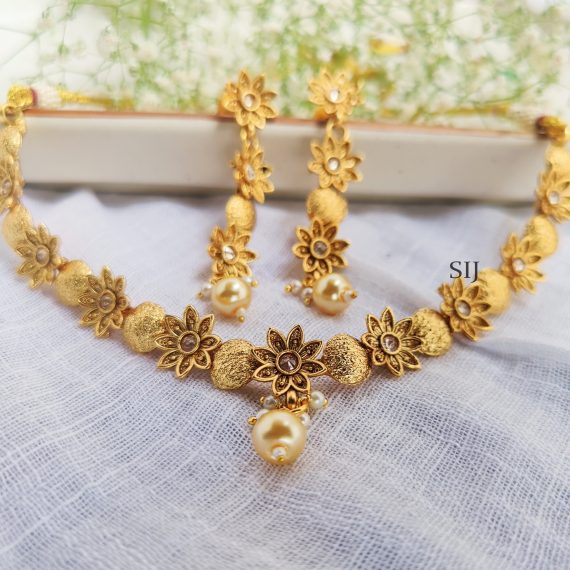 Wonderful and Classical Blooming Green Necklace 03