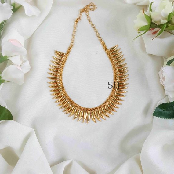 Alluring Gold Look Kerala Spike Necklace