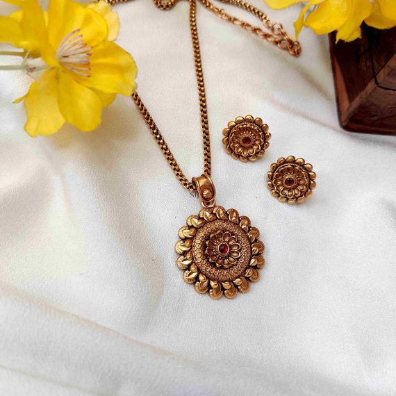 Floral Styled Crafted Pendant Chain