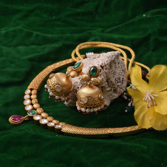 Kemp And Kundan Stone Necklace