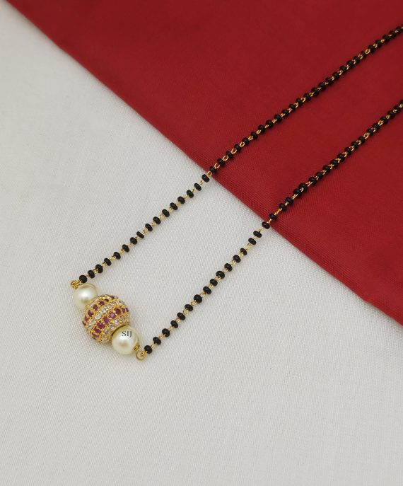 Kemp Stone Ball Crystal Beads Pearl Mangalsutra